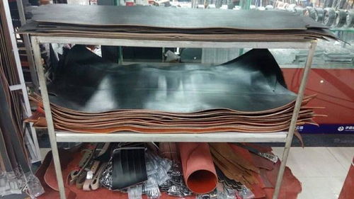 為什么20元一根的現割牛皮帶備受青睞？真皮還是合成材料的秘密